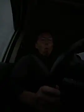 Snapshot of koukou322 chatting on 12-17-25, 09:43 koukou322 online show from 12-17-25, 09:43