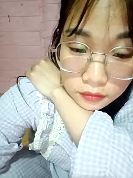 Snapshot of Maimai00 chatting on 10-06-25, 03:09 Maimai00 online show from 10-06-25, 03:09
