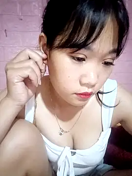 Snapshot of Maimai00 chatting on 10-15-25, 01:39 Maimai00 online show from 10-15-25, 01:39