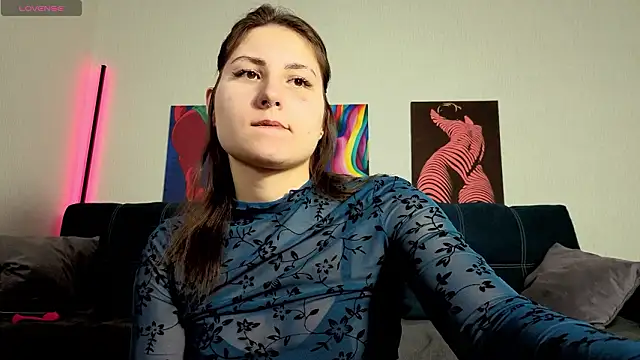 TrixiBell online show from 03-24-26, 05:56