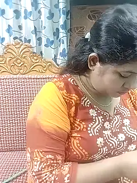 Snapshot of Sofia-0 chatting on 09-08-25, 07:13 Sofia-0 online show from 09-08-25, 07:13