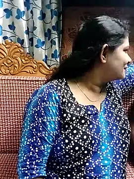 Snapshot of Sofia-0 chatting on 09-10-25, 06:19 Sofia-0 online show from 09-10-25, 06:19