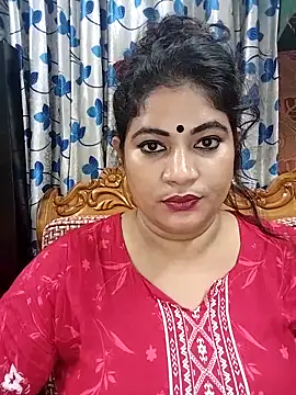 Snapshot of Sofia-0 chatting on 09-15-25, 09:15 Sofia-0 online show from 09-15-25, 09:15