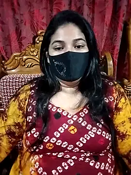 Snapshot of Sofia-0 chatting on 10-28-25, 04:31 Sofia-0 online show from 10-28-25, 04:31