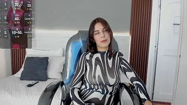 Snapshot of Emmy_Meadows chatting on 11-05-25, 07:25 Emmy Meadows online show from 11-05-25, 07:25