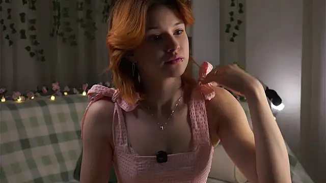 BlytheBenny online show from 11-09-25, 12:20