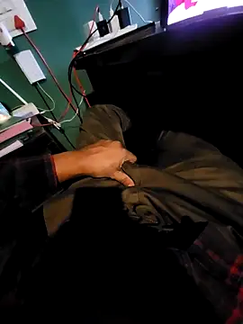 Snapshot of arsh_couple chatting on 11-02-25, 08:06 arsh couple online show from 11-02-25, 08:06