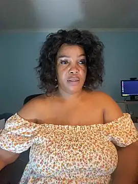 Snapshot of Jess555 chatting on 05-20-26, 01:28 Jess555 online show from 05-20-26, 01:28