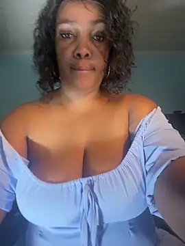Snapshot of Jess555 chatting on 05-21-26, 10:33 Jess555 online show from 05-21-26, 10:33