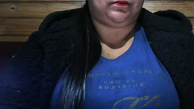 Snapshot of MARRENTINHA34 chatting on 05-08-26, 02:11 MARRENTINHA34 online show from 05-08-26, 02:11