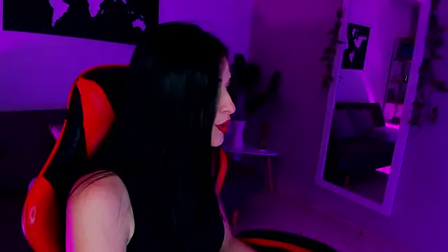 ZoeValencia1 online show from 02-24-26, 12:14