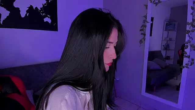 ZoeValencia1 online show from 07-19-26, 01:48