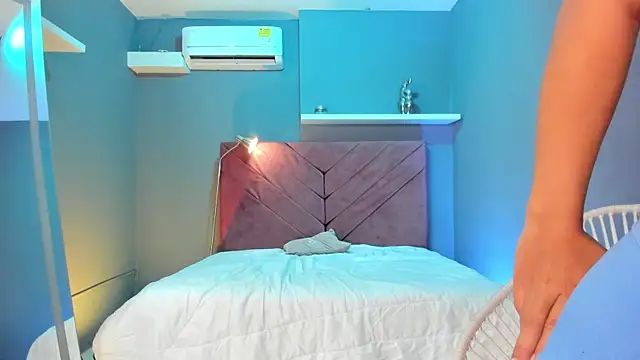 everyh   online show from 10-06-25, 07:44