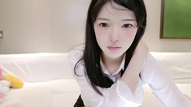 EnEn xiaobao online show from 04-27-26, 01:09