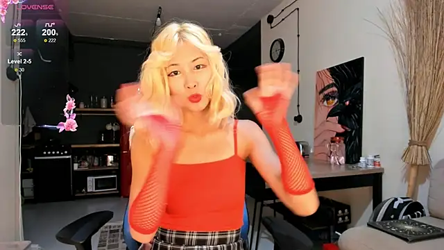 Snapshot of Korean_blink chatting on 09-25-25, 04:11 Korean blink online show from 09-25-25, 04:11