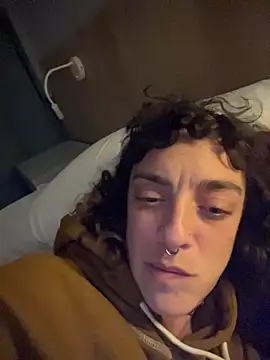 Snapshot of etherconh chatting on 11-19-25, 04:34 etherconh online show from 11-19-25, 04:34