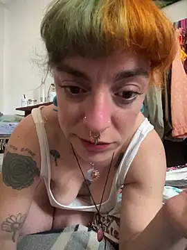 Snapshot of etherconh chatting on 11-27-25, 04:42 etherconh online show from 11-27-25, 04:42