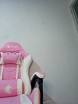 Miss Pompitas23 online show from 10-13-25, 04:56