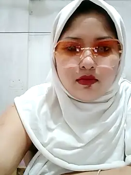 Nusrat-N online show from 04-21-26, 02:51