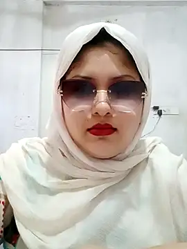 Nusrat-N online show from 06-11-26, 03:48