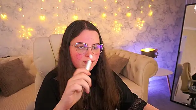 SophieDreamss online show from 03-11-26, 08:48