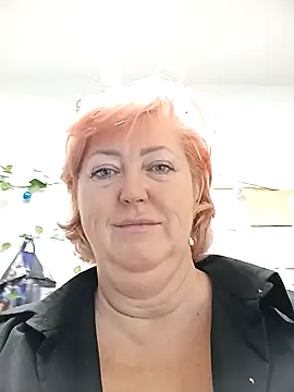 Snapshot of TerezaVelvet chatting on 10-23-25, 06:23 TerezaVelvet online show from 10-23-25, 06:23