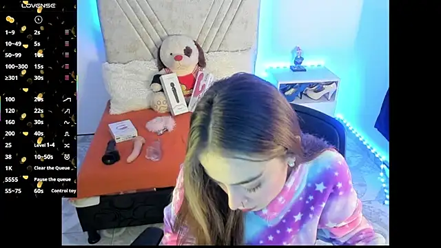 Mia Victoria22 online show from 06-09-26, 03:29