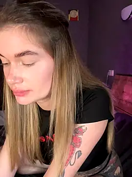 TechnooBabyy online show from 10-20-25, 04:51