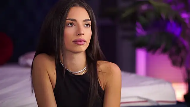 Snapshot of LalaRoze chatting on 09-25-25, 06:55 LalaRoze online show from 09-25-25, 06:55