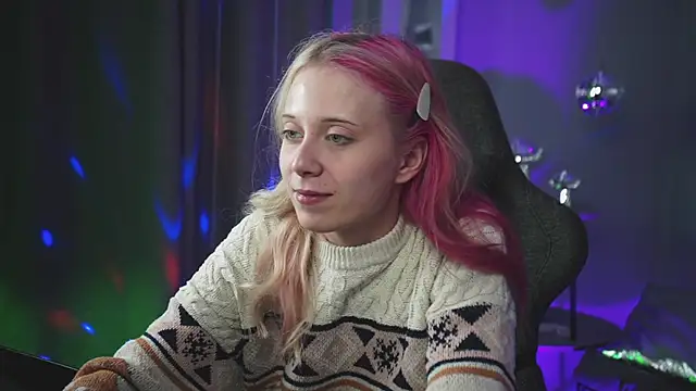 SakuraBliss online show from 10-16-25, 01:23