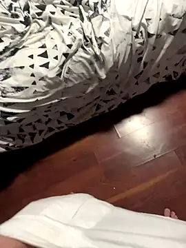 Snapshot of rough1985 chatting on 12-15-25, 11:42 rough1985 online show from 12-15-25, 11:42