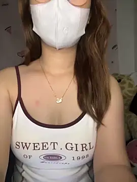 Meowyeuk6 online show from 09-30-25, 03:28