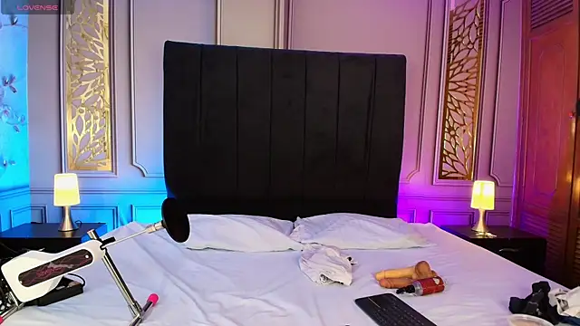 Snapshot of magnus_serket chatting on 09-18-25, 11:56 magnus serket online show from 09-18-25, 11:56