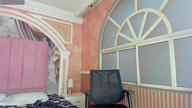 Snapshot of magnus_serket chatting on 10-27-25, 11:25 magnus serket online show from 10-27-25, 11:25