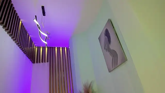 MacarenaRosse online show from 10-07-25, 09:01