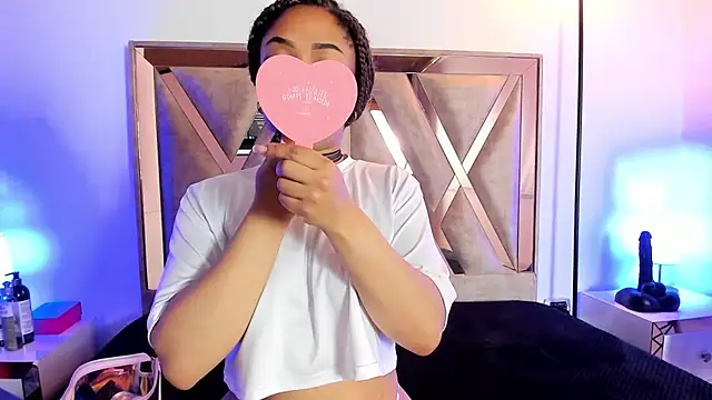 Snapshot of Katy_ortiiz chatting on 11-13-25, 11:42 Katy ortiiz online show from 11-13-25, 11:42