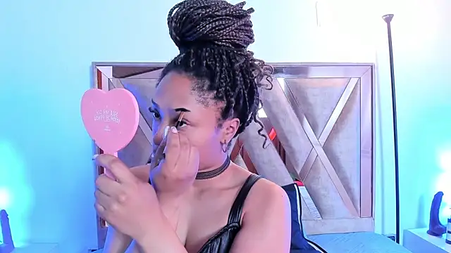 Snapshot of Katy_ortiiz chatting on 12-02-25, 11:37 Katy ortiiz online show from 12-02-25, 11:37