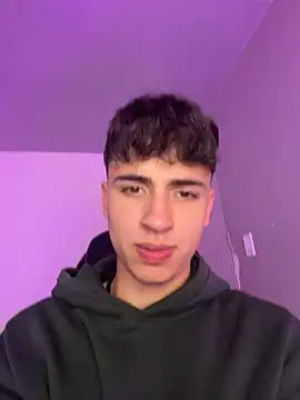 AdrianRinaldi online show from 02-10-26, 08:24