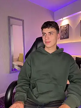 AdrianRinaldi online show from 04-10-26, 08:02