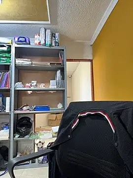 AdrianRinaldi online show from 04-24-26, 07:49