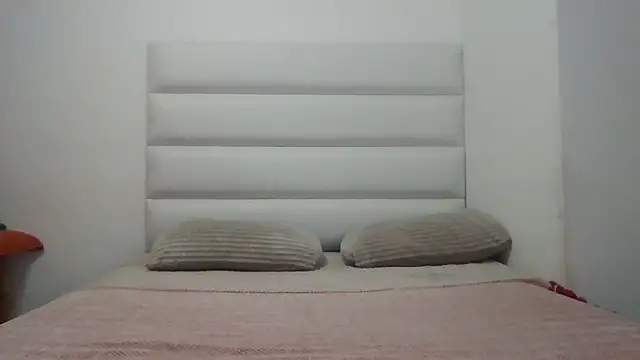 SexyNonnyy online show from 04-28-26, 03:11