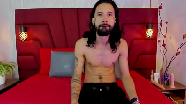 Hisoka 011 online show from 09-13-25, 12:05