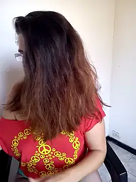 Merida2276 online show from 11-30-25, 08:02