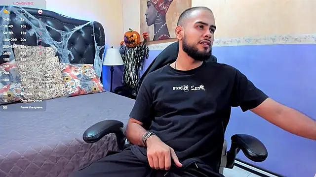 Marcus Soler online show from 10-24-25, 03:52