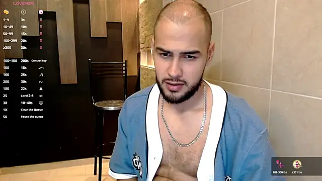 Snapshot of Marcus_Soler chatting on 11-06-25, 05:14 Marcus Soler online show from 11-06-25, 05:14