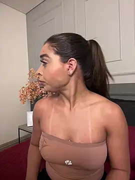 AnnyVega  online show from 12-18-25, 10:05