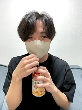 Yuma0718 online show from 09-28-25, 10:20