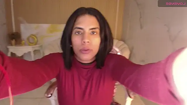 ambar fox s online show from 09-10-25, 08:31