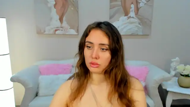 Snapshot of SherryBaers chatting on 10-12-25, 06:12 SherryBaers online show from 10-12-25, 06:12