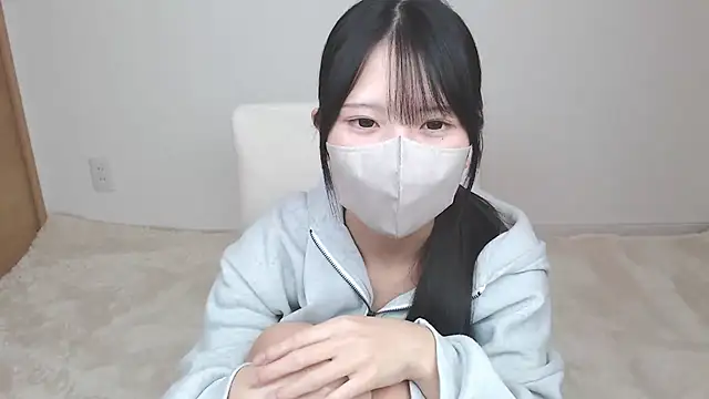 yuna rin online show from 10-19-25, 01:34